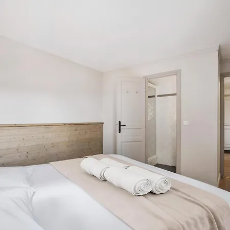 Апартаменти 75m² Avec Cheminee Proche Pistes, 3 Chambres, Pour 8 Personnes - Fr-1-640-65 *